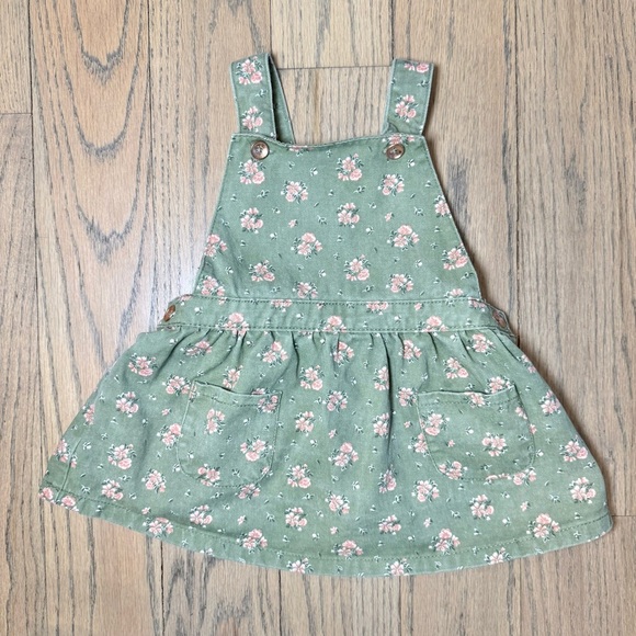 Daisy Fuentes Little Girls Dungaree Khaki Green & Pink Floral Overall Dress 24M - Picture 1 of 9